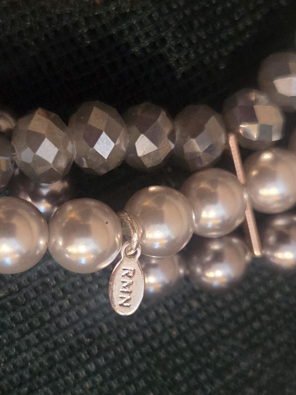 RMN Silver Pearl Stretch Bracelet - Shimmering Gray Beads